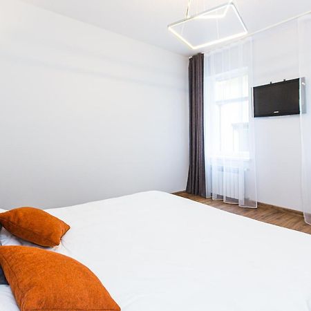 3 Vodna Apartment Lviv Extérieur photo