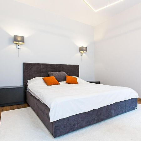 3 Vodna Apartment Lviv Extérieur photo