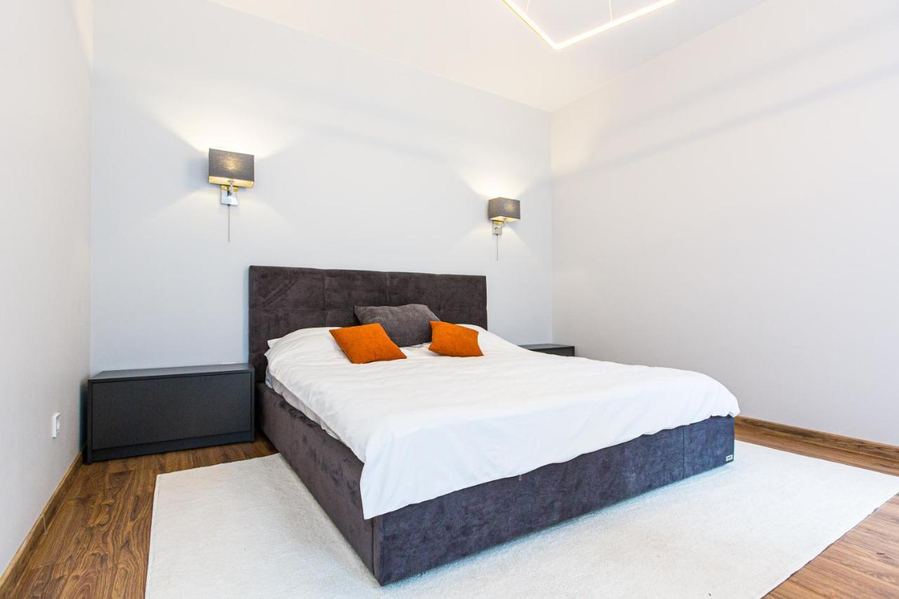 3 Vodna Apartment Lviv Extérieur photo