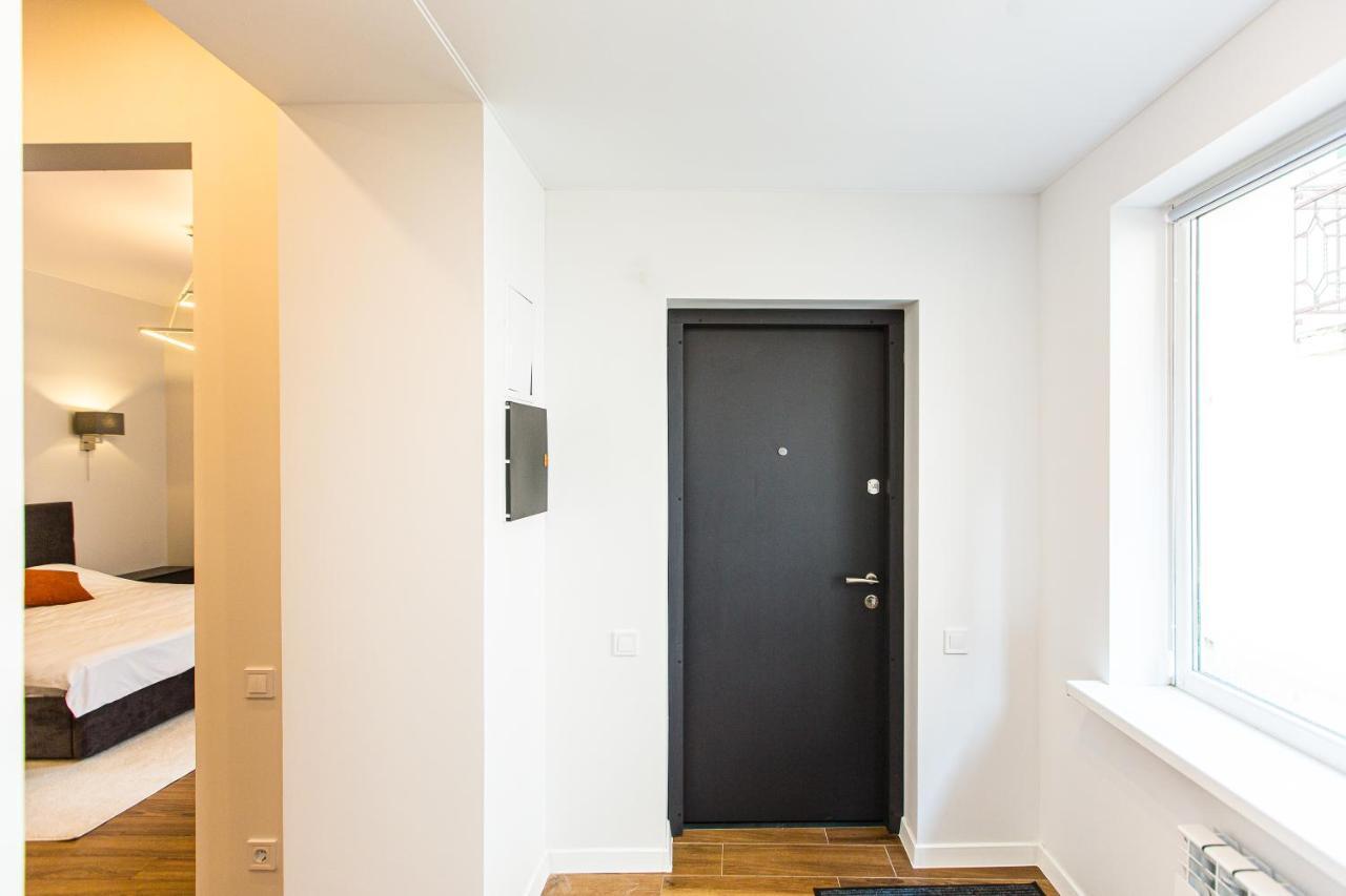 3 Vodna Apartment Lviv Extérieur photo